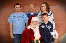 18TitansSanta_90_4914